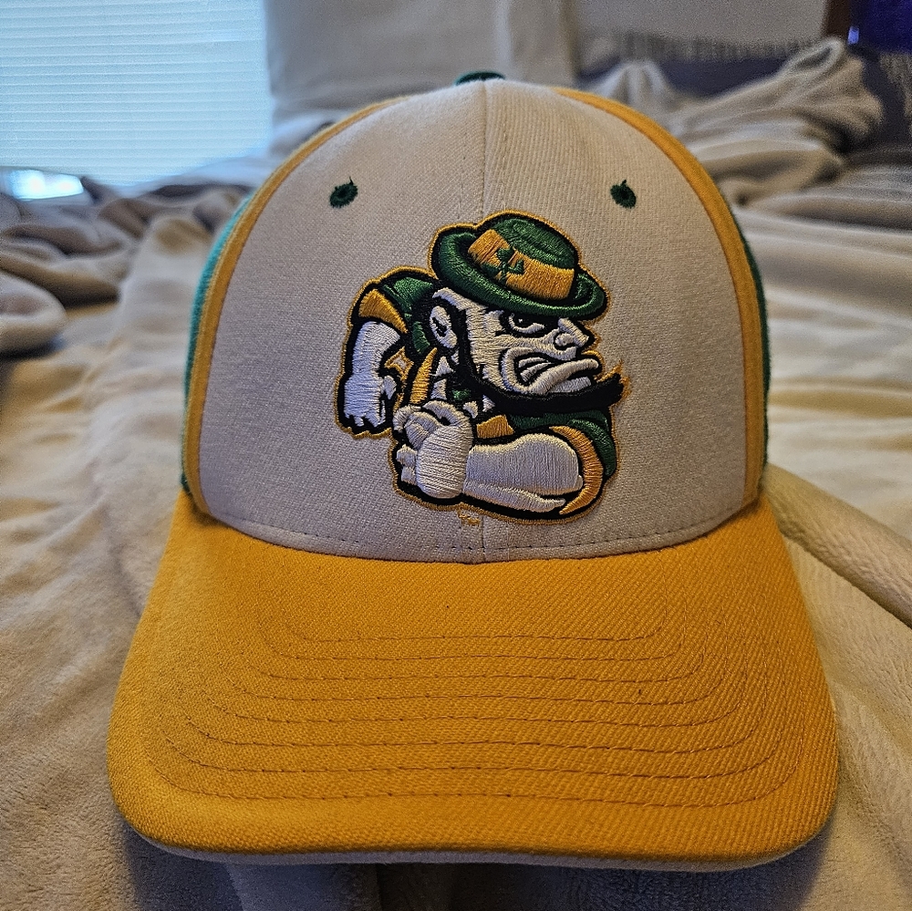 Notre Dame Fighting Irish Vintage Flexfit Hat